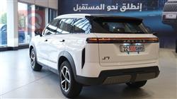 جايكو J7